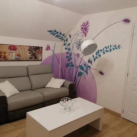 Chez Nicole *