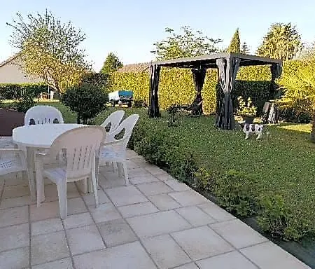 Chez Nicole לינה וארוחת בוקר *