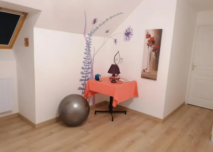 Chez Nicole Bed & Breakfast *